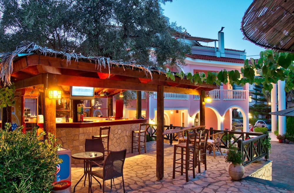 Kyprianos Aparthotel Κερί Εξωτερικό φωτογραφία