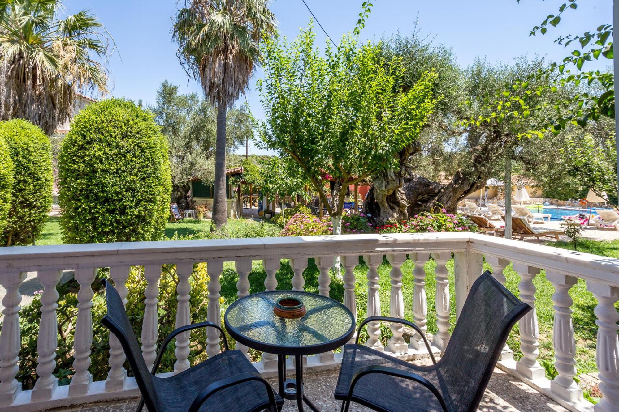 Kyprianos Aparthotel Κερί Εξωτερικό φωτογραφία