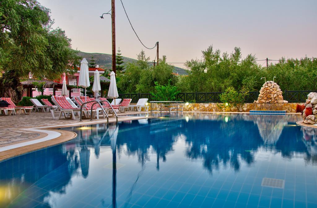 Kyprianos Aparthotel Κερί Εξωτερικό φωτογραφία